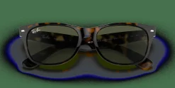 RAY-BAN New Wayfarer Classic RB2132 902L